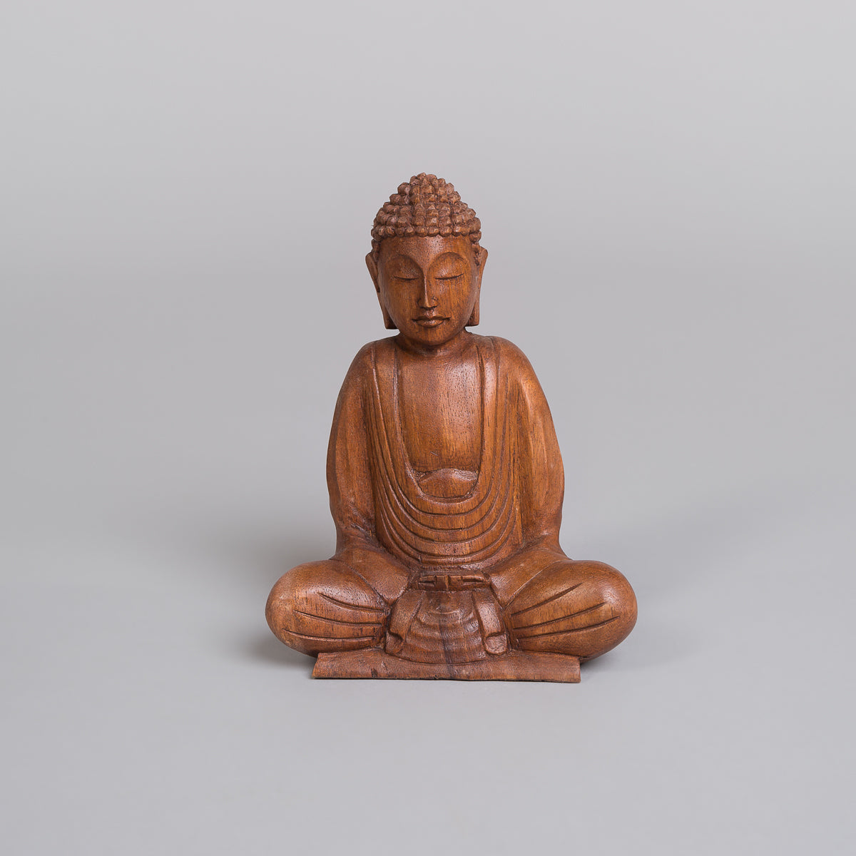 Buddha i tamarind tre - Sittende