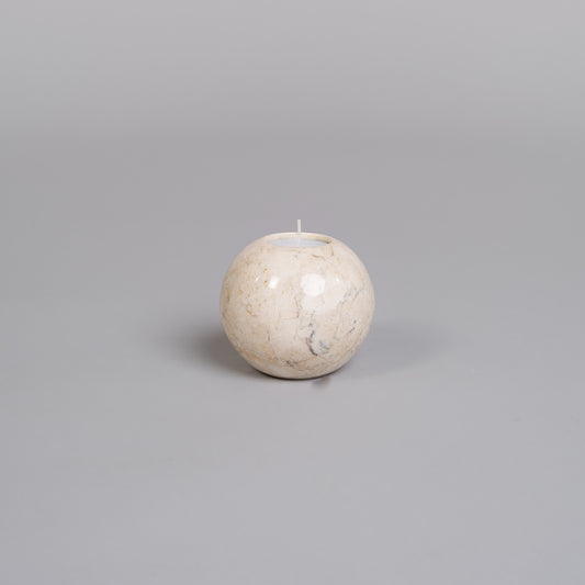 Te-lysholder i lys marmor - medium