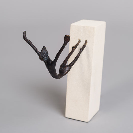 "Stupende" - Skulptur i bronse og sandstein